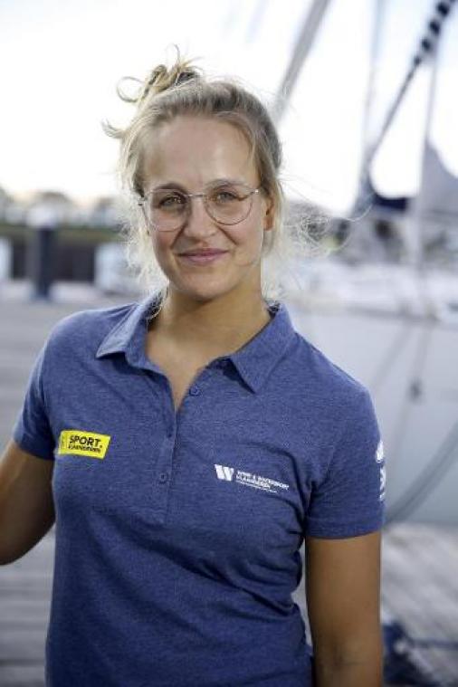 Emma Plasschaert blijft ook na medalrace derde