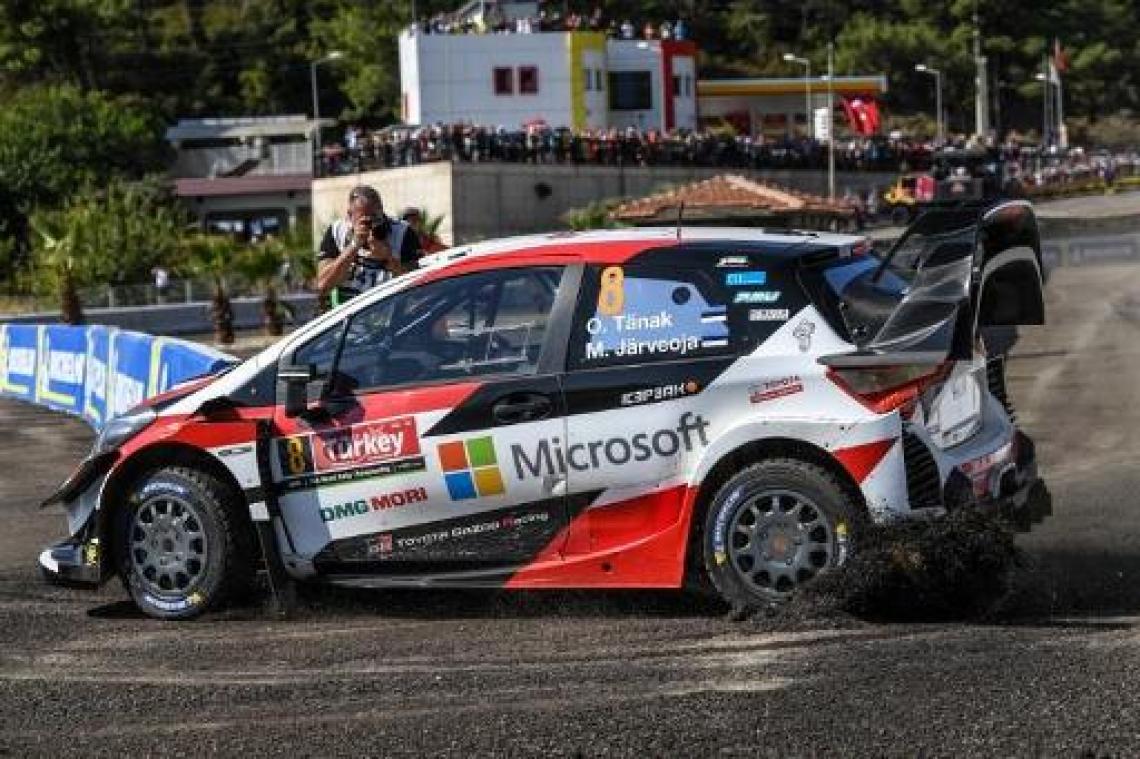 Tänak pakt zege in Turkije, Neuville sprokkelt nog vijf punten in Power Stage