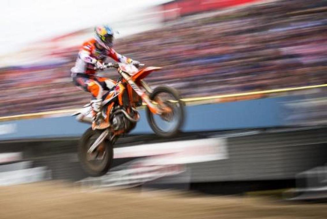 WK motorcross - GP van Nederland - Herlings geeft wereldtitel extra glans met nieuwe zege