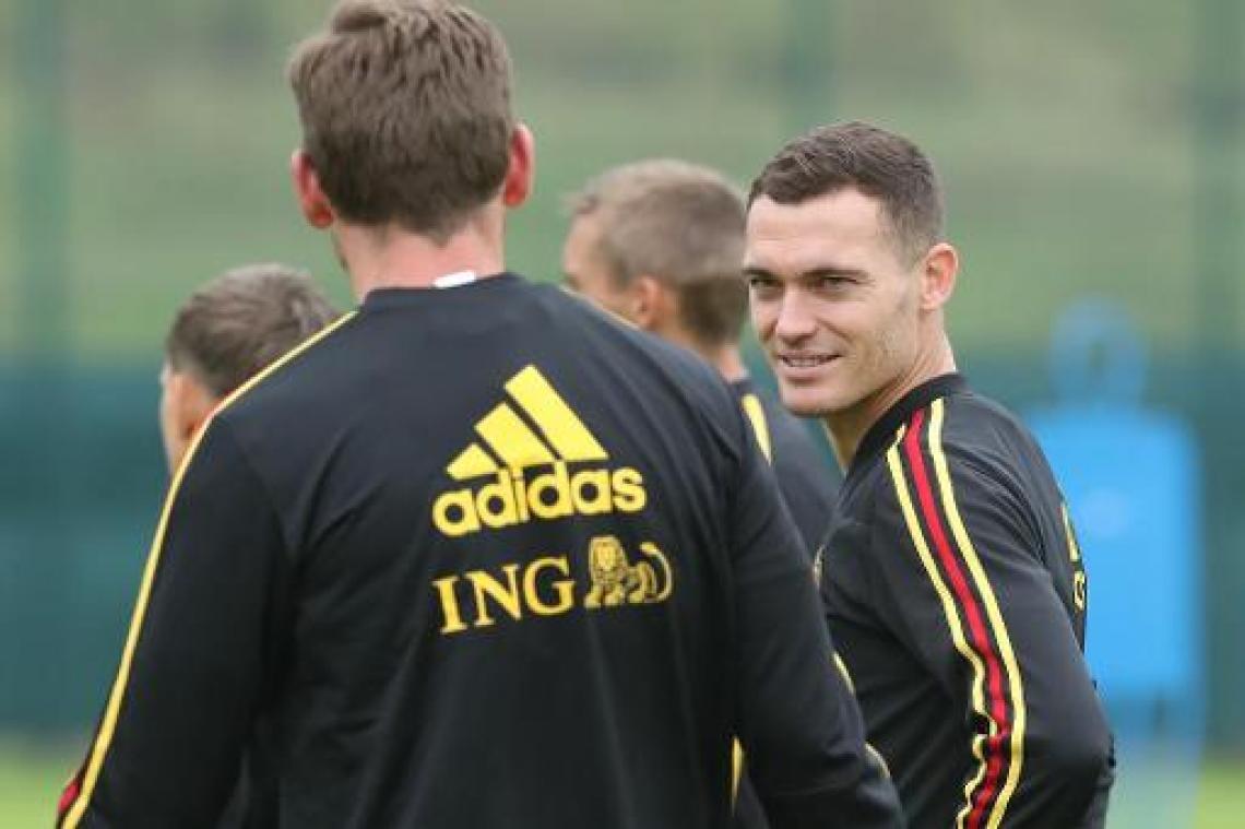 Belgen in het buitenland - Barcelona heeft Vermaelen opnieuw niet nodig tegen PSV