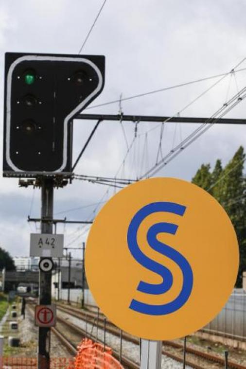 Defecte trein verstoort ochtendspits rond Brussel