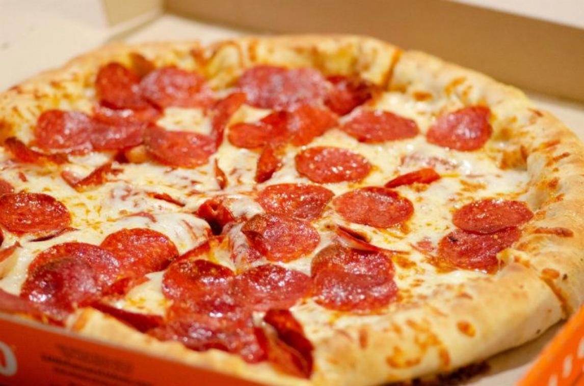 Ovenfabrikant betaalt 850 euro om thuis pizza te eten