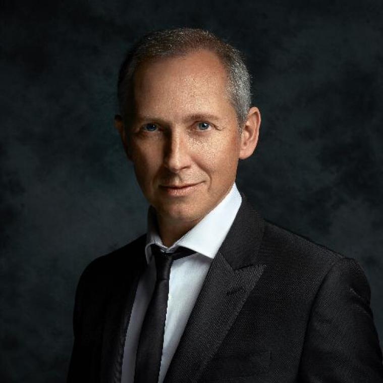 Helmut Lotti krijgt Intergenerationele Prijs van de stad Brussel