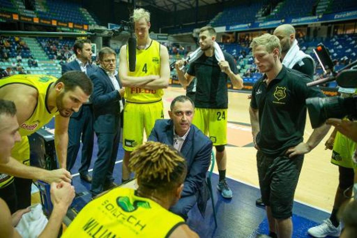 Supercup basket - Kampioen Oostende pakt eerste prijs van seizoen
