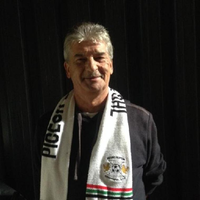 OHL-supporters voeren actie "om elf Bjorn Ruytinxen" op het veld te zien