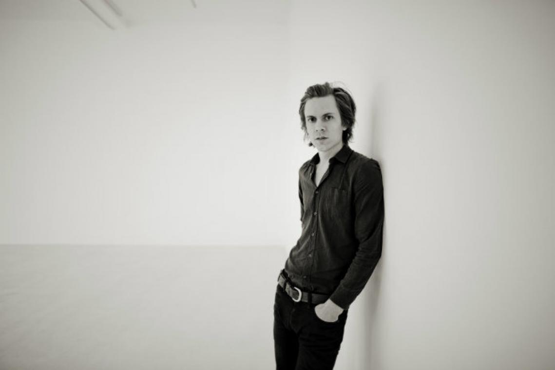 The Bony King of Nowhere: "Eigenlijk zijn we allemaal maar knoeiers"
