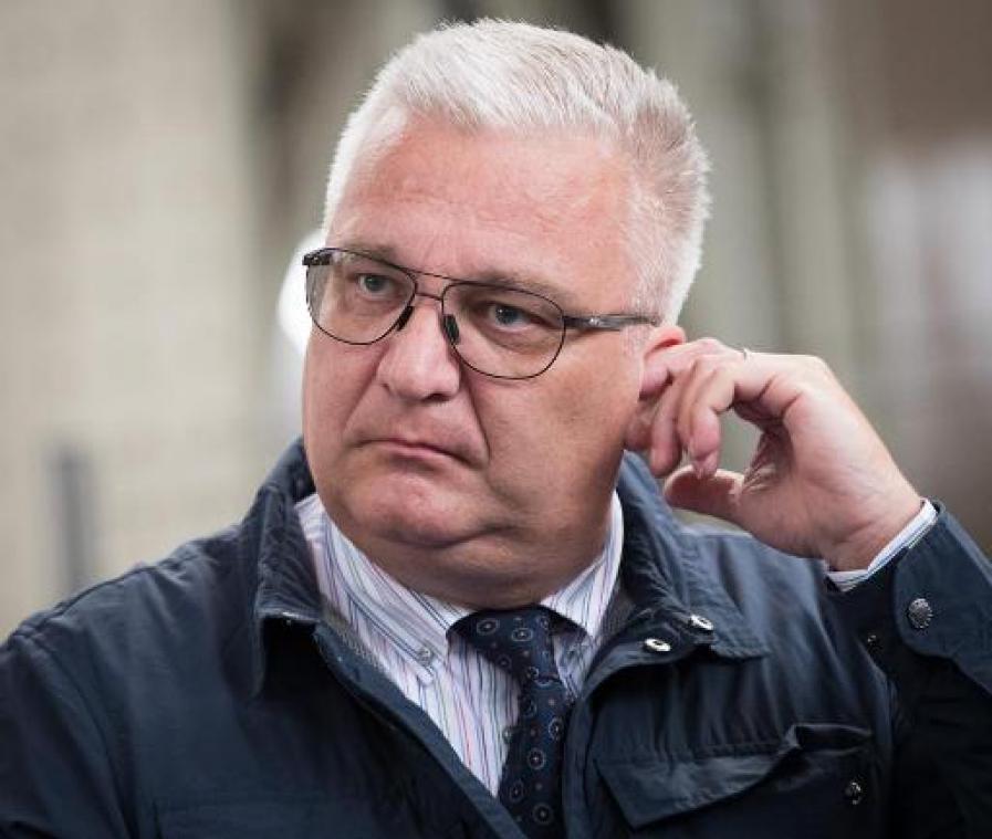 Advocaat van prins Laurent dient annulatieberoep in tegen vermindering dotatie