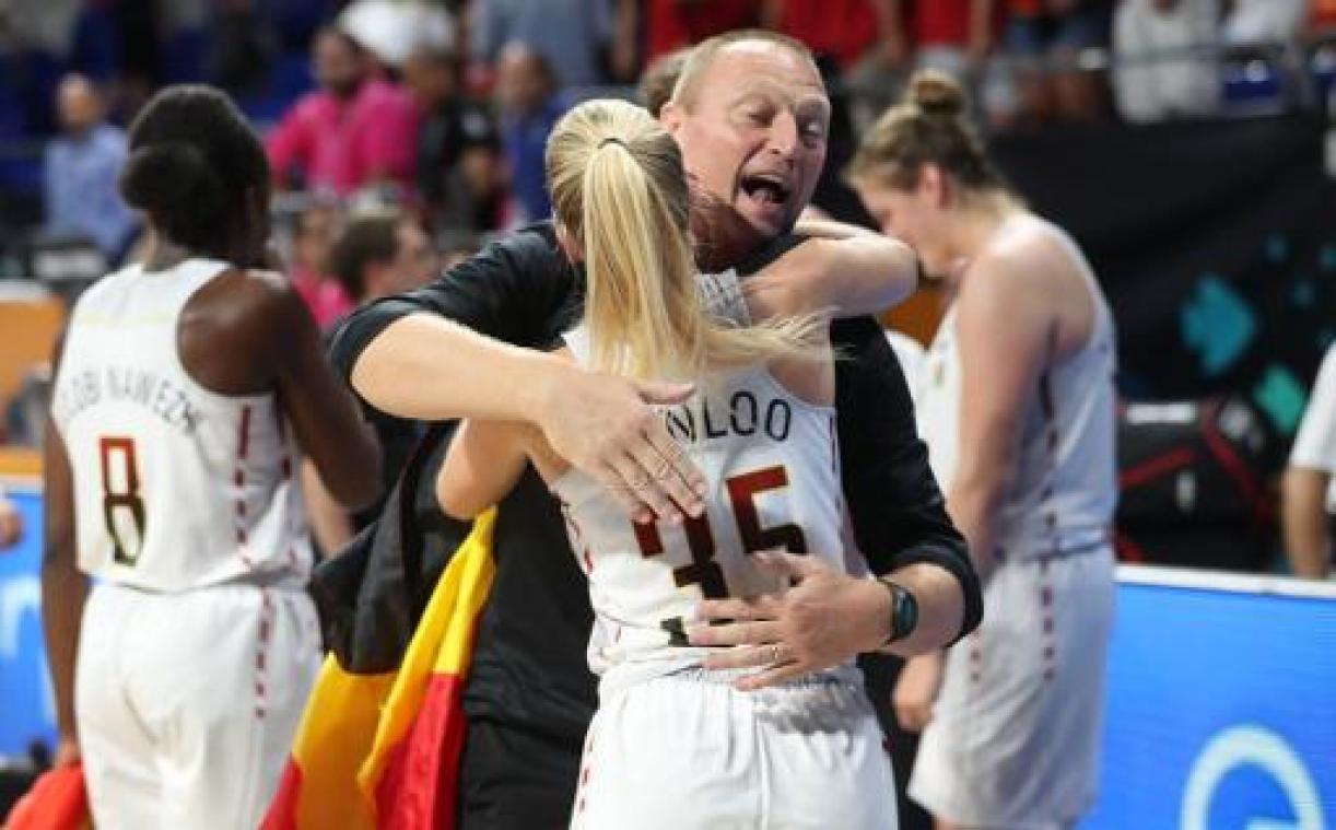 WK basket (v) - Bondscoach Mestdagh na historische zege tegen Frankrijk: "Buitengewone match"