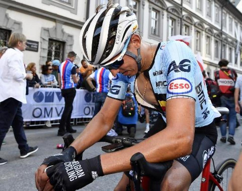 WK wielrennen - Teuns is ontgoocheld met 29e plek: "Had graag vooraan meegespeeld"