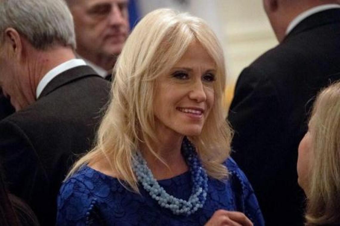 Medewerkster Witte Huis "ook slachtoffer van ongewenste intimiteiten"