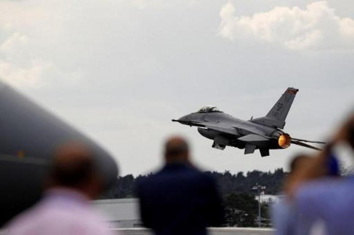Kernkabinet vraagt VS hoe lang aanbod vervanging F-16's geldig is