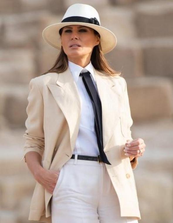Melania Trump "is het niet altijd eens met tweets van haar man"