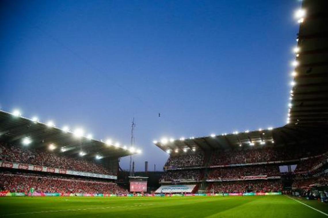 Ook huiszoeking bij Standard Luik