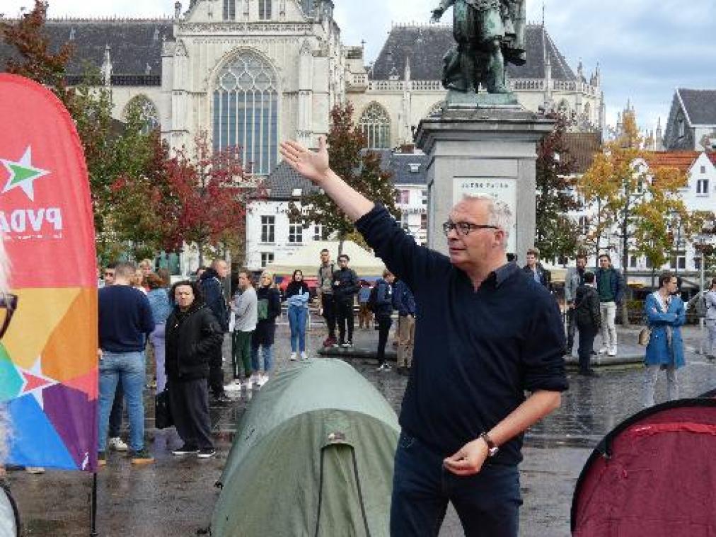 PVDA laat bewoners getuigen over "Antwerpse wooncrisis"
