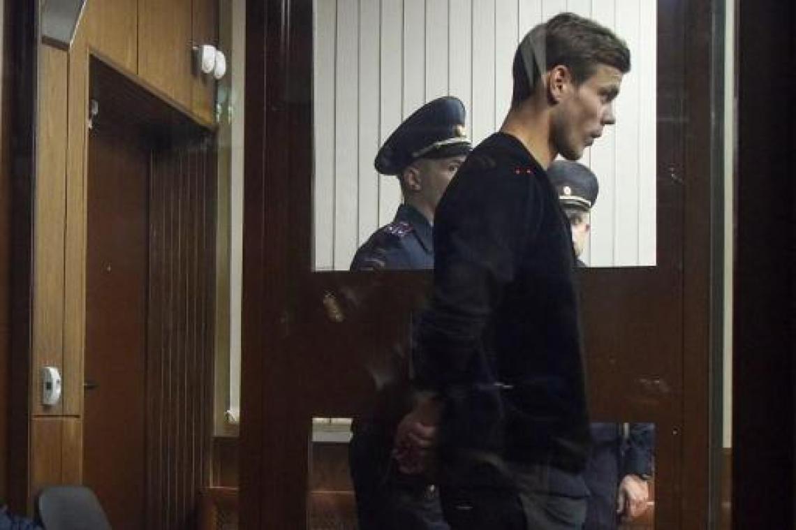 Russische internationals Mamaev en Kokorin moeten twee maanden de cel in