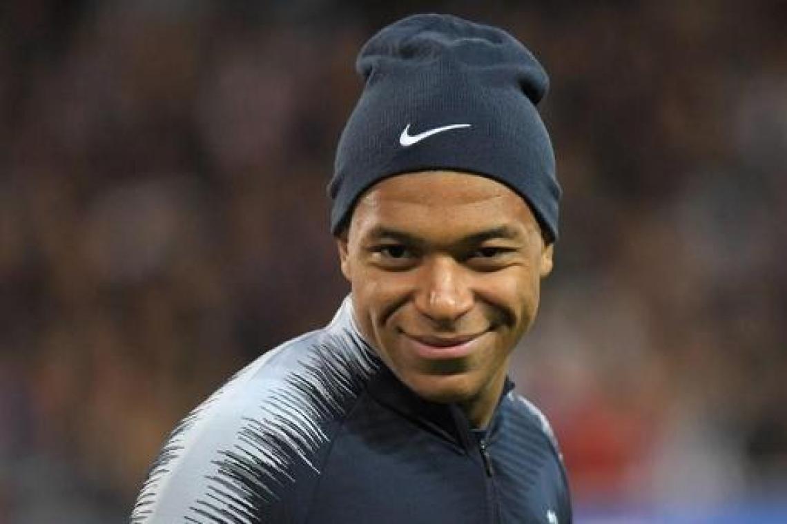 Vriendschappelijke voetbalinterlands - Frankrijk ontsnapt tegen IJsland aan eerste nederlaag sinds wereldtitel