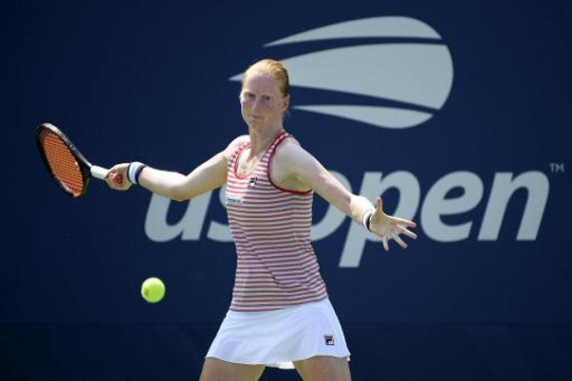 Alison Van Uytvanck houdt titelverdedigster Strycova uit halve finales