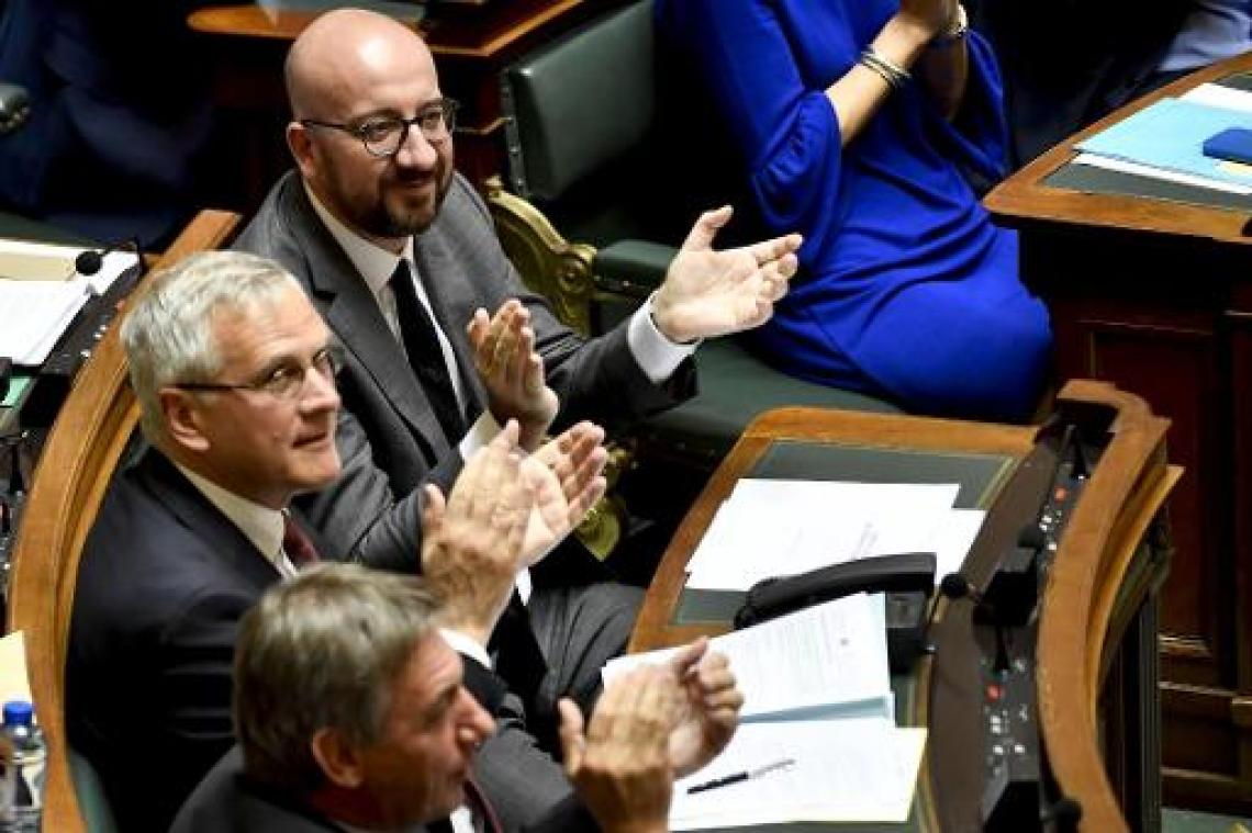 Verkiezingen18 - Peeters verlaat regering als hij in Antwerps bestuur stapt