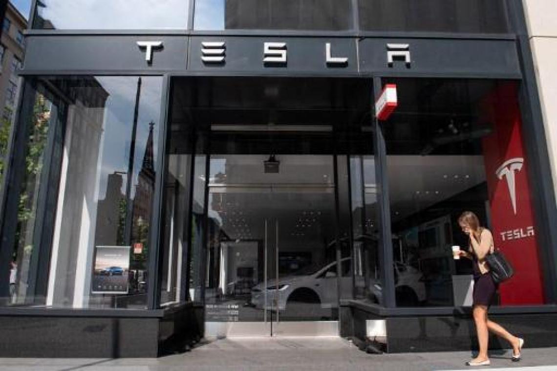 Elon Musk wil likeur Teslaquila op markt brengen