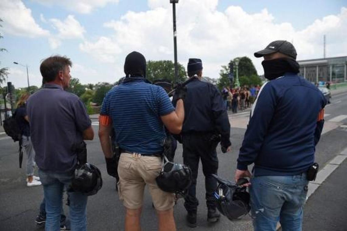 Twee minderjarigen opgepakt die verdacht worden van betrokkenheid rellen in Nantes