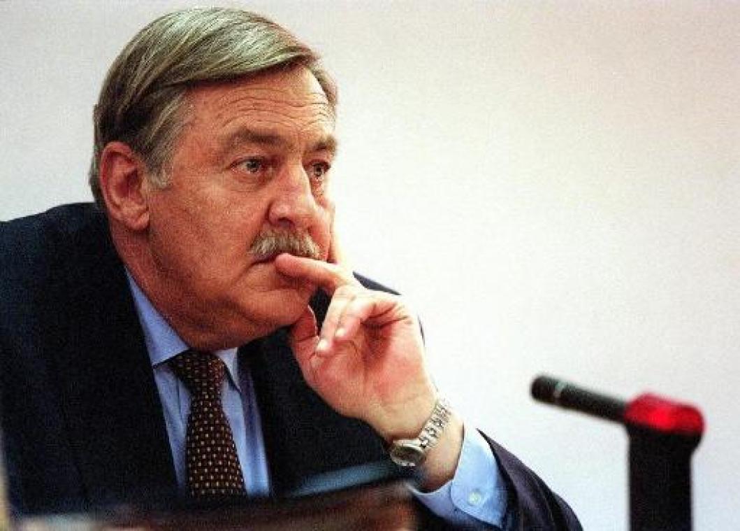 Pik Botha, gewezen minister van Buitenlandse Zaken in Zuid-Afrika, overleden