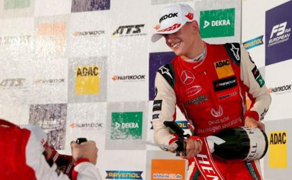 Zoon van Michael Schumacher wint Europees Formule 3-kampioenschap