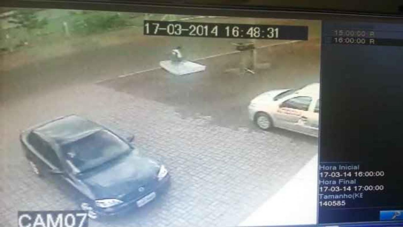 Aangereden fietser niet gewond dankzij landing op matras