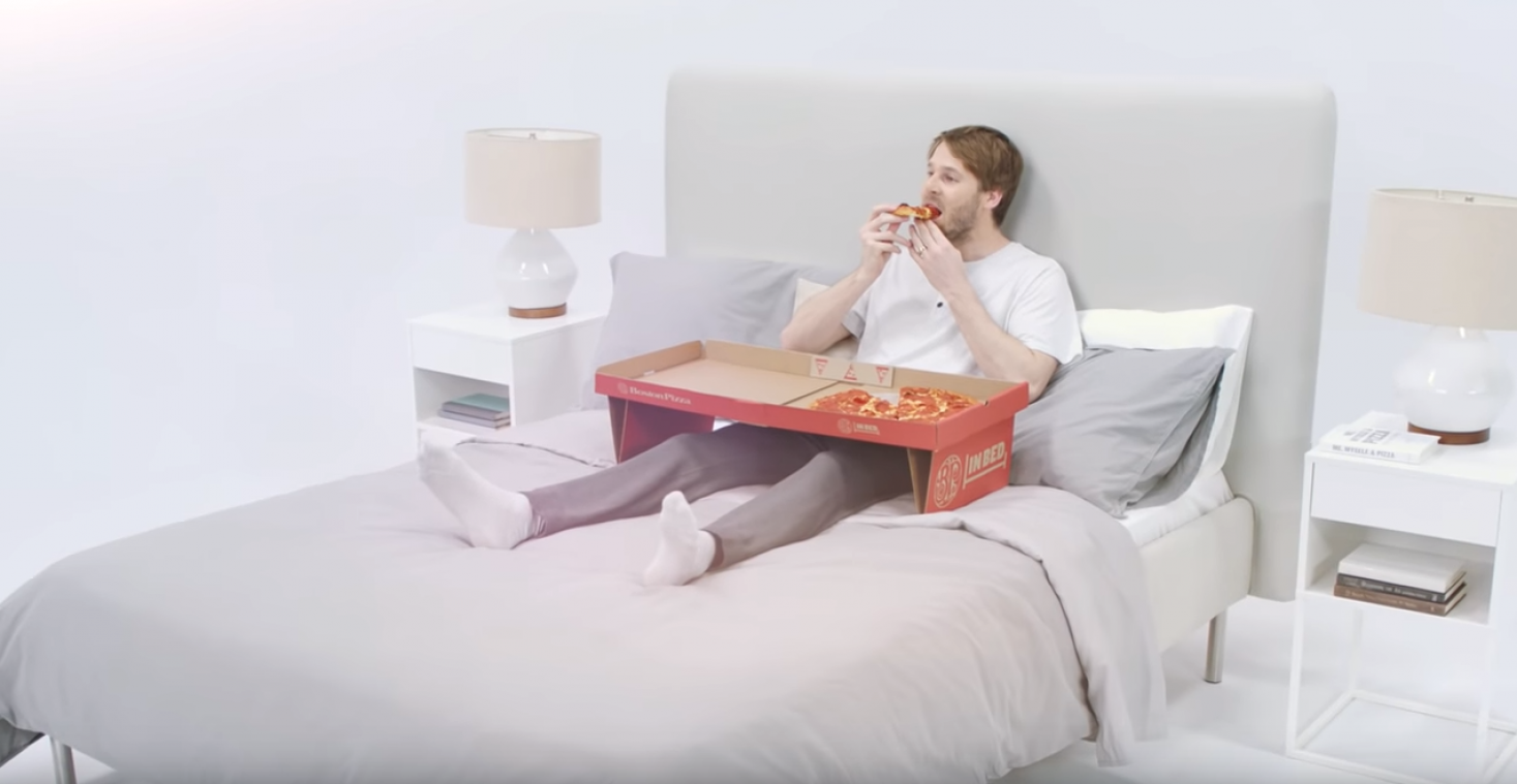 Met deze pizzadoos knoei je niet in bed