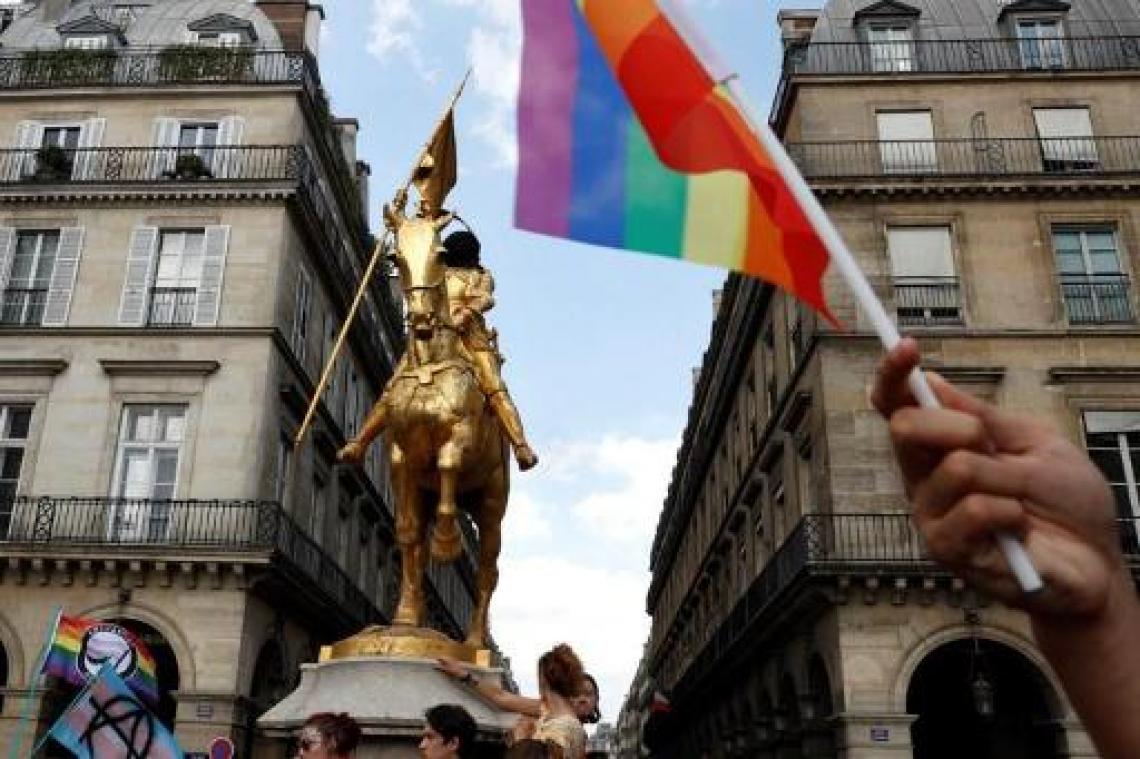 Verantwoordelijke LGBT-vereniging aangevallen op straat in Parijs