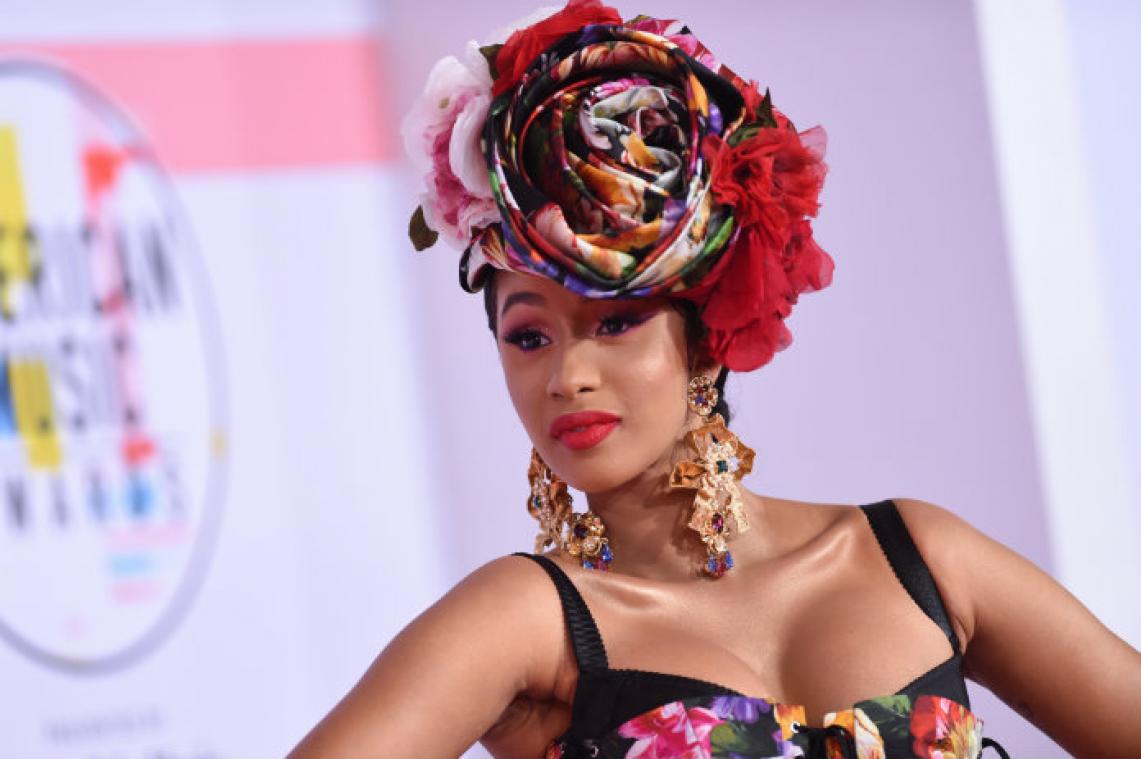 Cardi B praat openhartig over haar bevalling