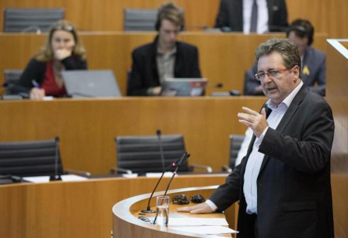 Brusselse regering blijft hulp aan vluchtelingen ondersteunen