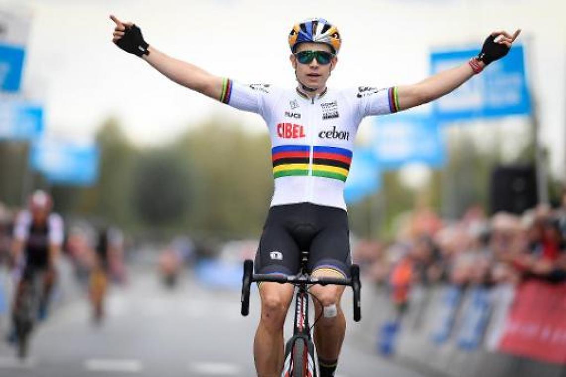 Wout van Aert boekt in Ardooie eerste seizoenszege