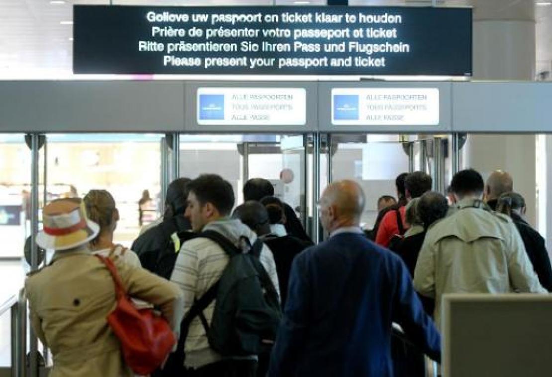 Stiptheidsacties douane Brussels Airport worden maandagmorgen hernomen