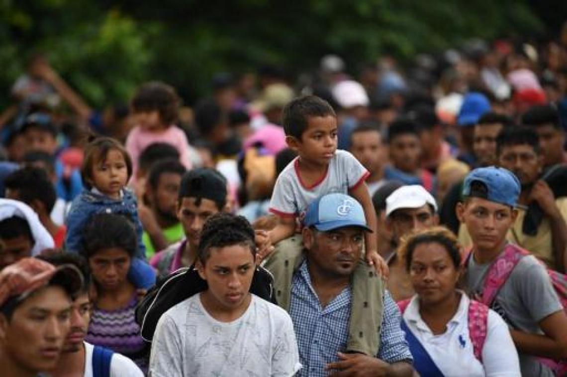 Duizenden Hondurese migranten hernemen tocht richting VS
