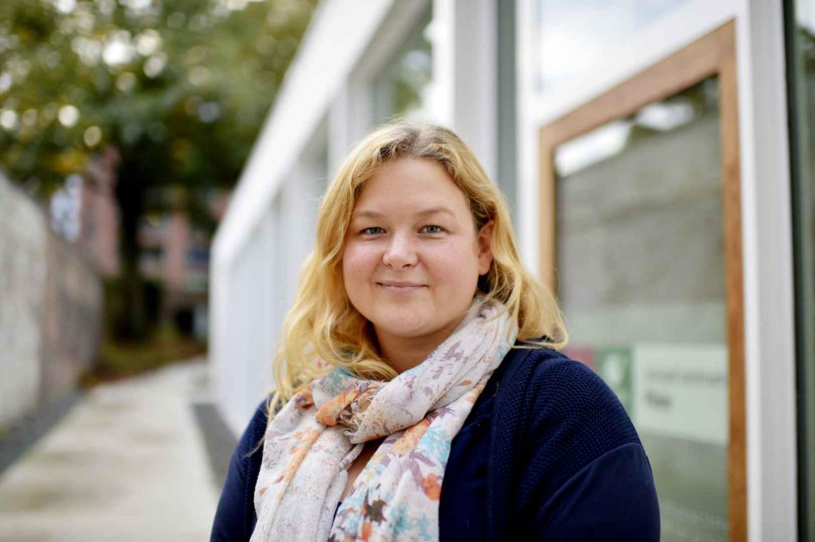 Anneleen Schoofs, hoofd-maatschappelijk-werker bij het OCMW Antwerpen