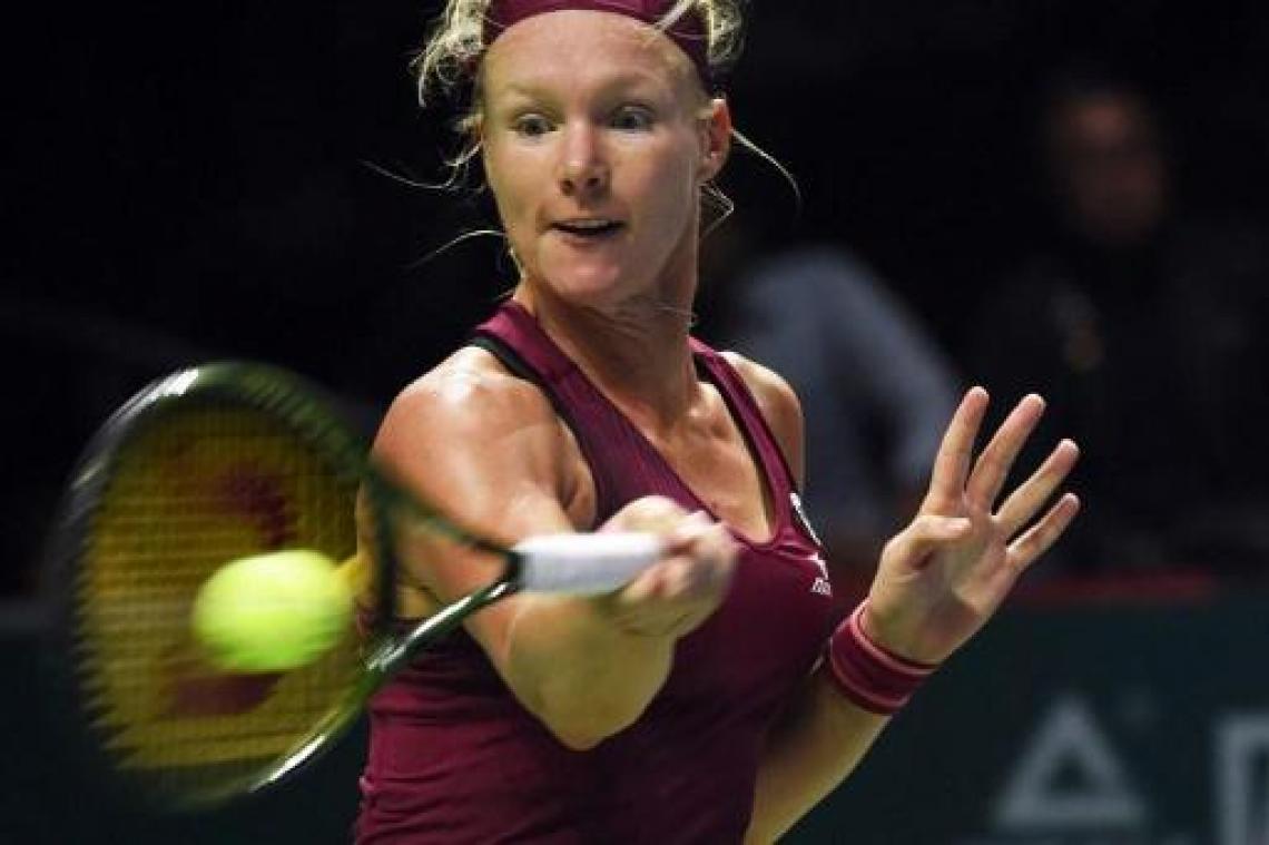 WTA Finals: Kiki Bertens klopt Angelique Kerber in rode groep