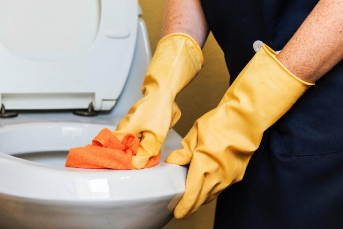 Exploderende bomtoiletten zorgen voor 23 gewonden