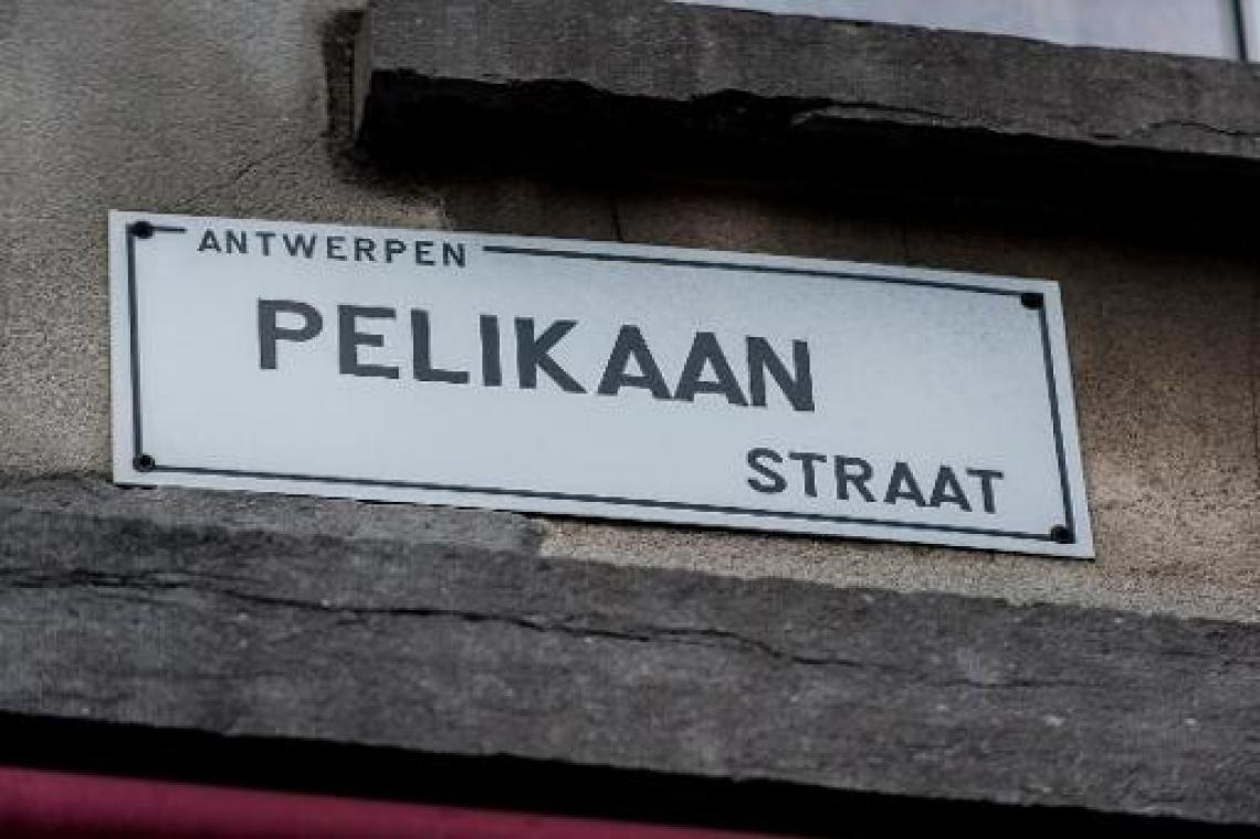 Grote stelling ingestort nabij Antwerpen-Centraal, meerdere gewonden