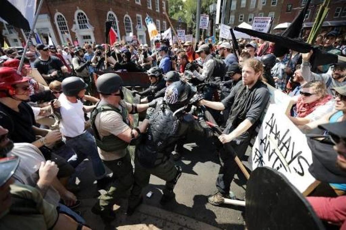 Drie leden van Amerikaanse racistische beweging opgepakt voor geweld in Charlottesville