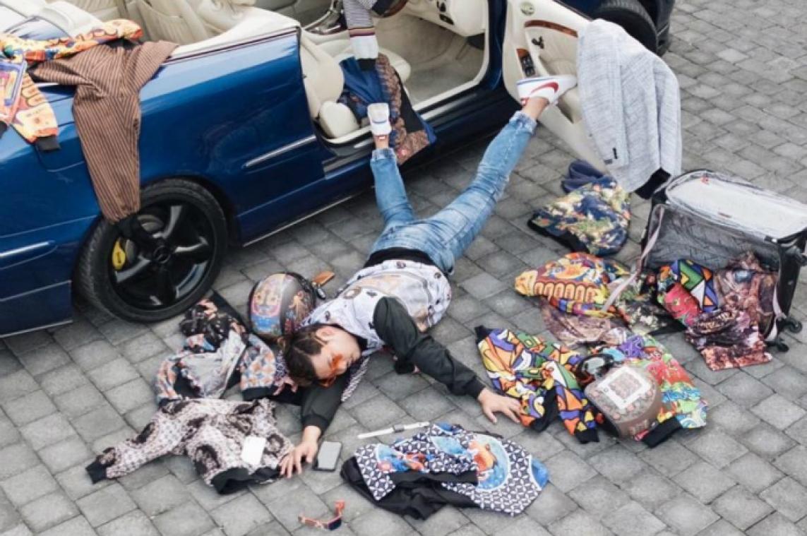 Bizar. 'Flaunt your wealth'-challenge op Instagram
