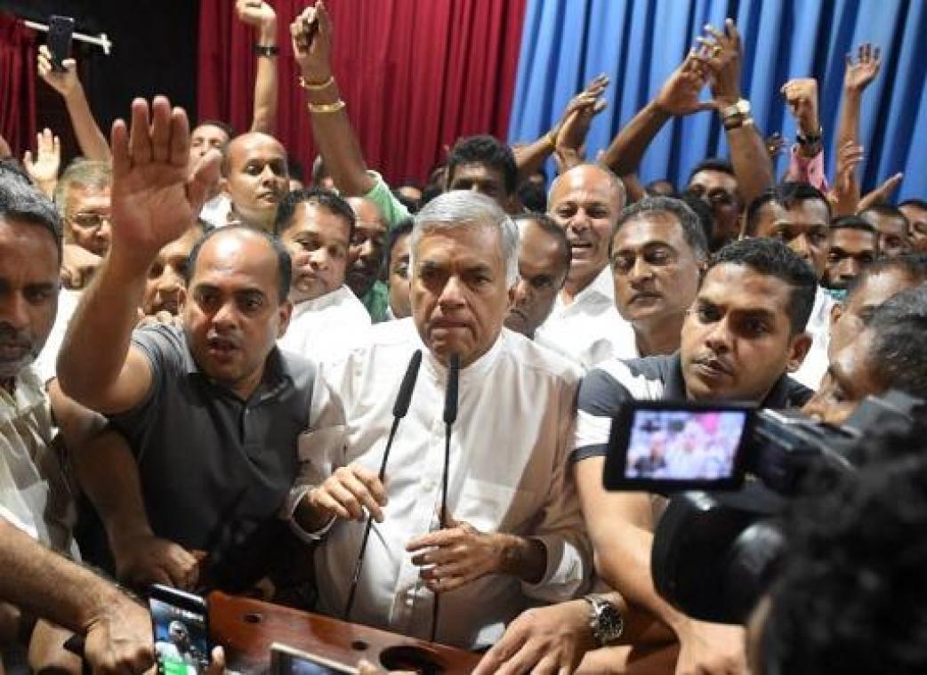 Regeringscrisis in Sri Lanka: president zet parlement op non-actief