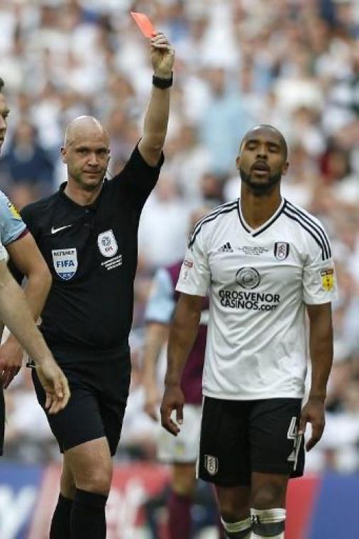 Belgen in het buitenland - Odoi verzuipt met 10 tegen Bournemouth, Depoitre en Mbenza zonder punten huiswaarts