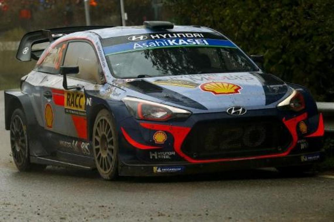 Loeb wint, Neuville moet koppositie in WK-stand afstaan aan Ogier