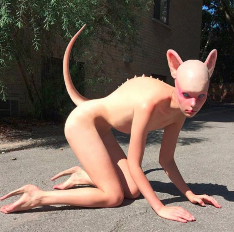 Canadees modelabel ontwerpt alienschoenen