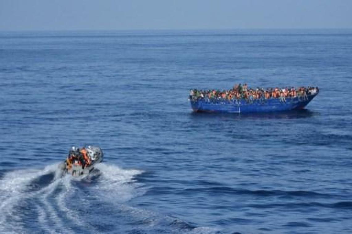 Voor het eerst meer dan 10.000 migranten in een maand in Spanje aangekomen