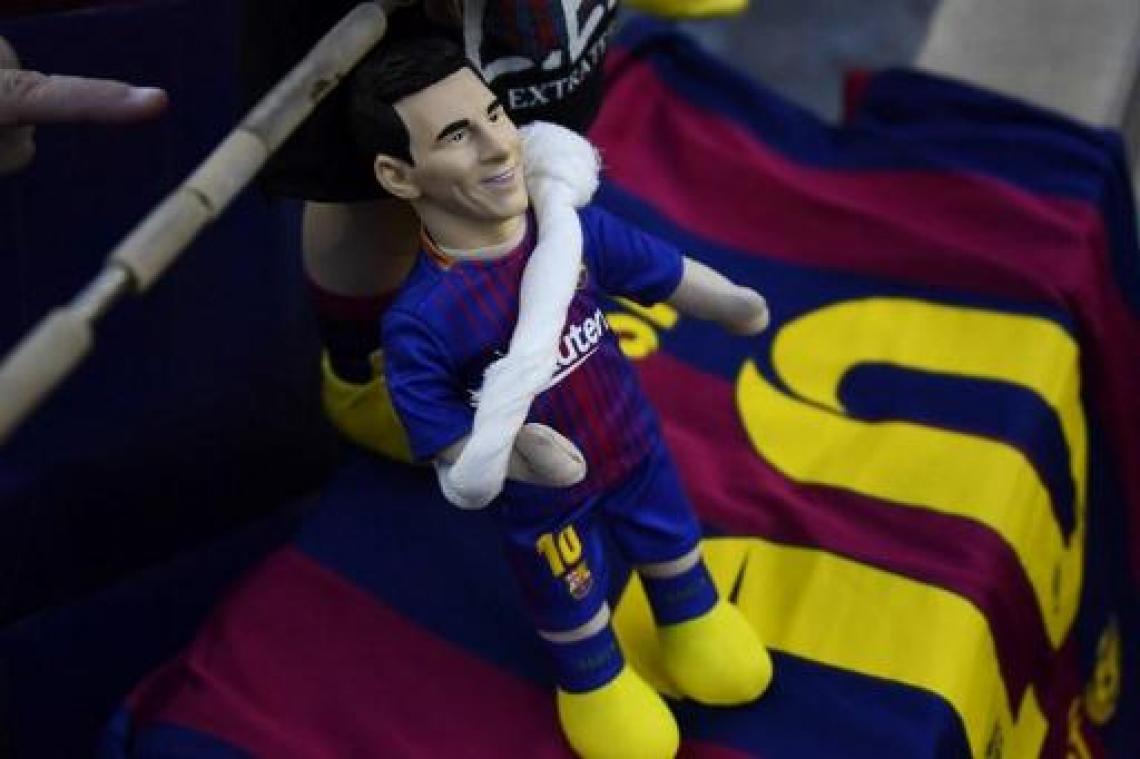 Lionel Messi traint opnieuw bij FC Barcelona