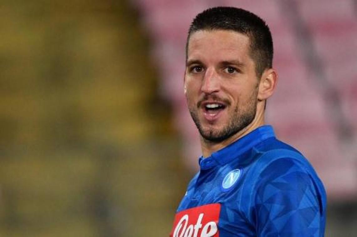 Belgen in het buitenland - Dries Mertens scoort drie keer en deelt assist uit