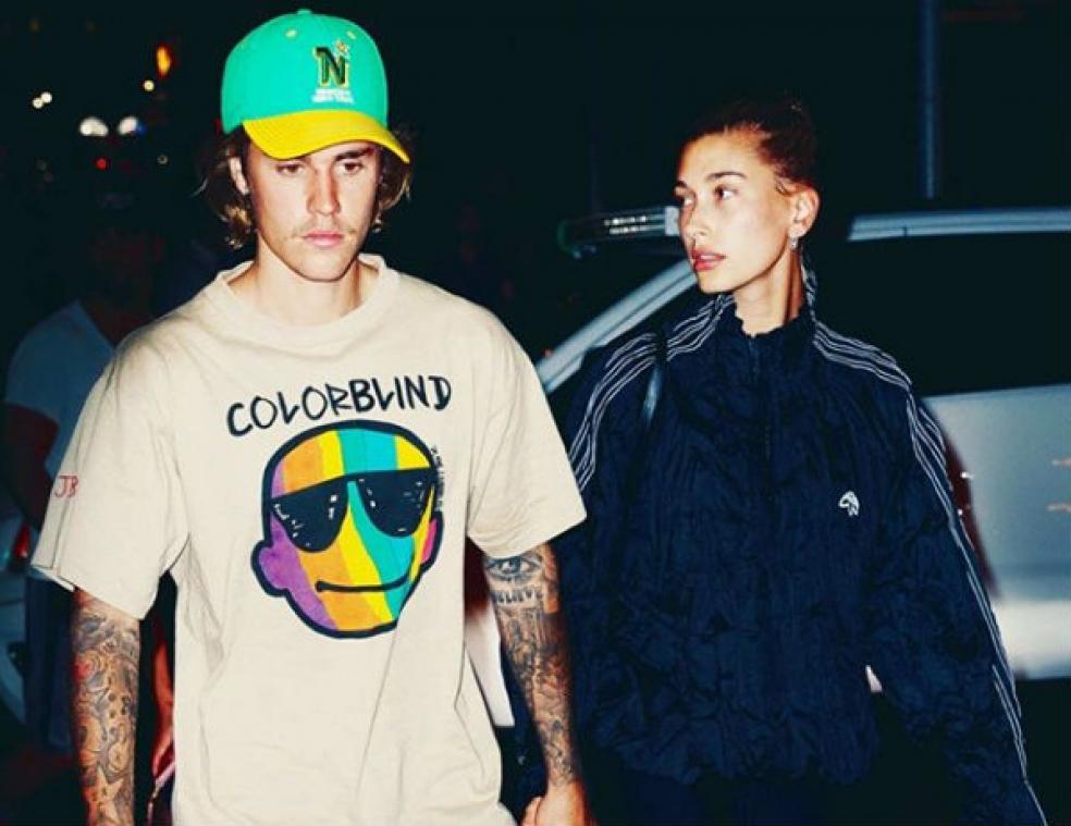 Justin Bieber heeft een nieuwe gezichtstattoo