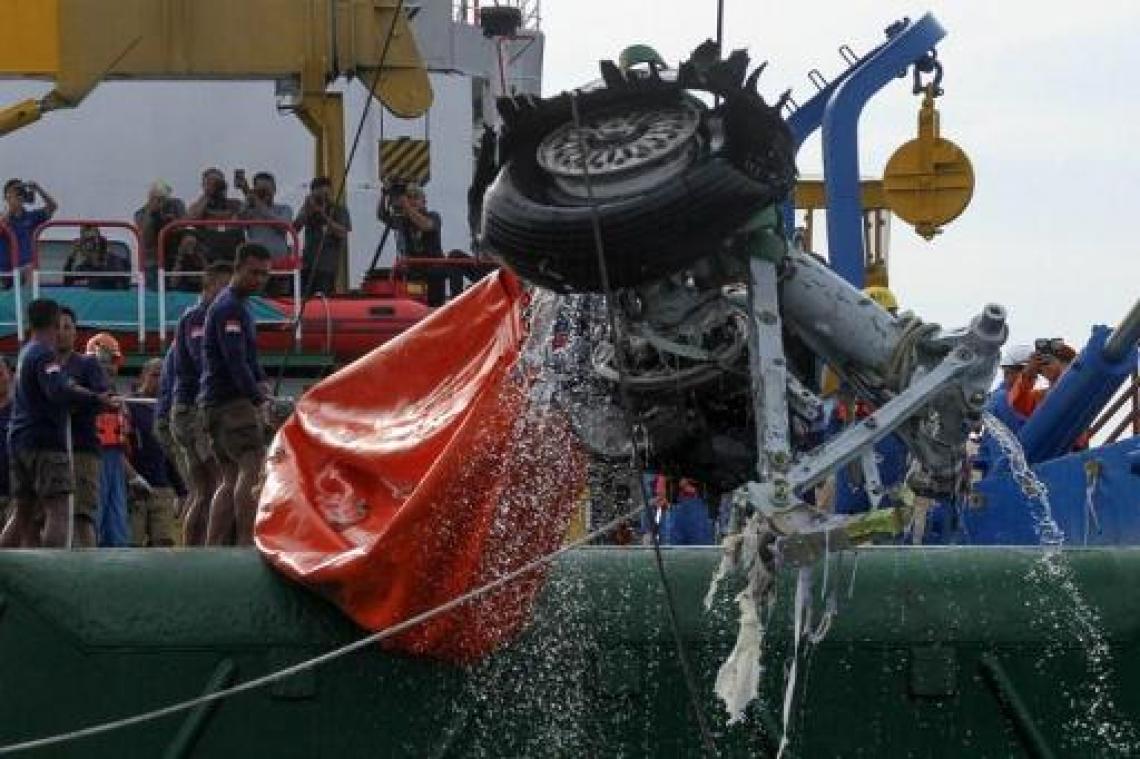 Indonesië recupereert gegevens van zwarte doos van vliegtuig