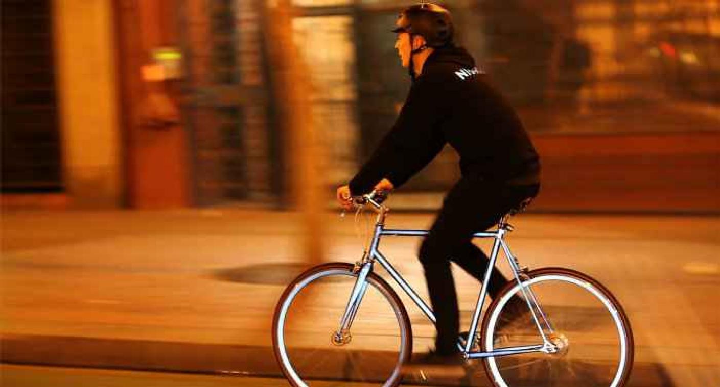 Revolutionaire fiets maakt het onmogelijk om niet gezien te worden